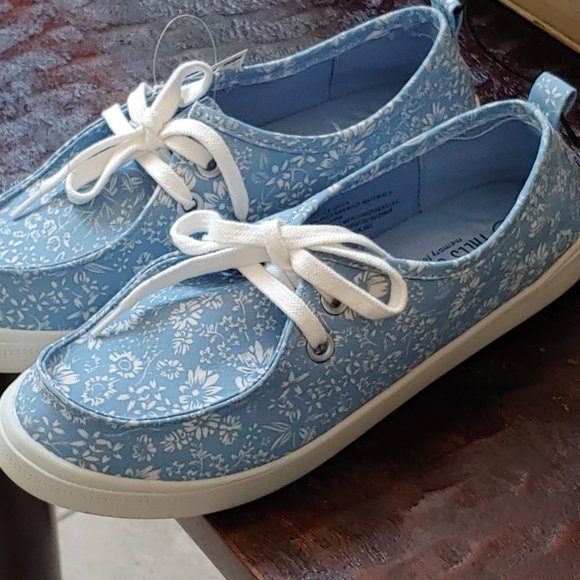 Falls Creek Women's Viv Floral Casual Shoe, Blue, Sz 11 - Picture 2 of 11